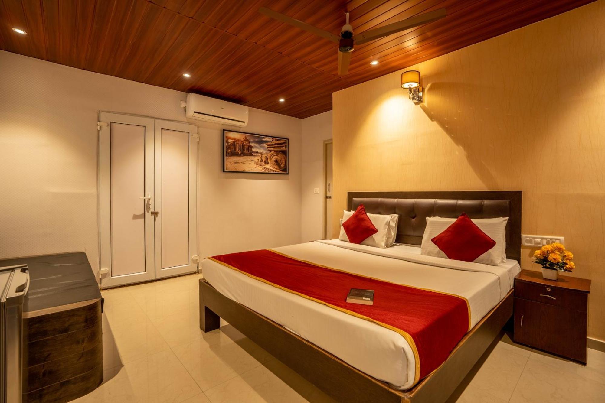 Seasons Suites Koramangala Bangalore Exterior foto